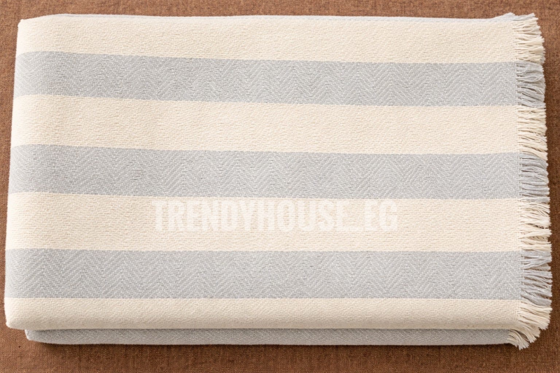 مفرش ركنه جراي مقلم عريض 