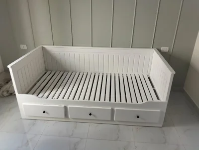 كنبه سرير بدون مراتب 